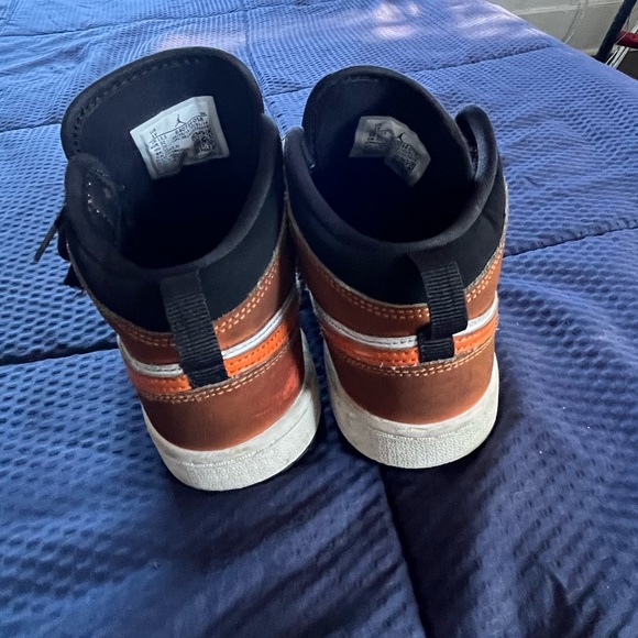 Jordan 1 - Picture 3 of 8